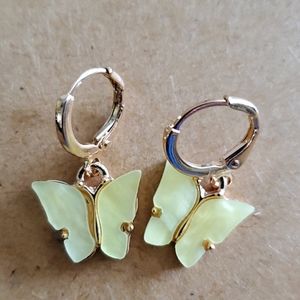 New Butterfly 🦋 Shaped Earrings